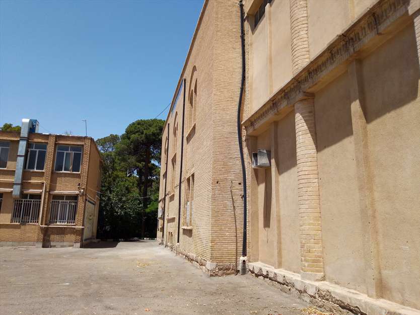 دبیرستانی از جنس میراث فرهنگی