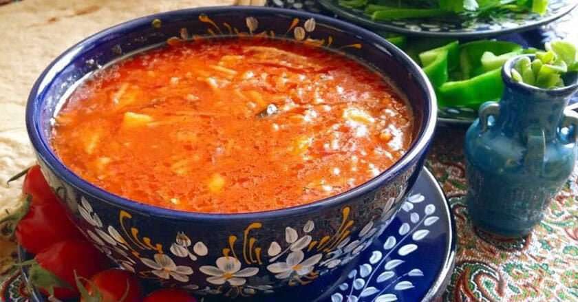 طرز تهیه اشکنه به همراه چند ترفند برای خوشمزه تر شدن آن طرز تهیه اشکنه به همراه چند ترفند برای خوشمزه تر شدن آن