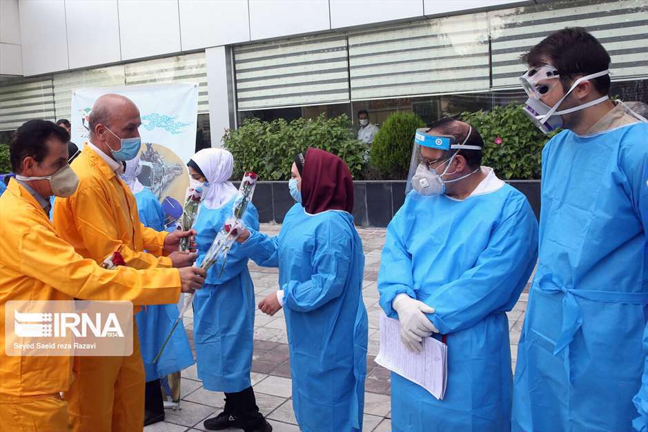 تجلیل آزادگان دفاع مقدس از مدافعان سلامت