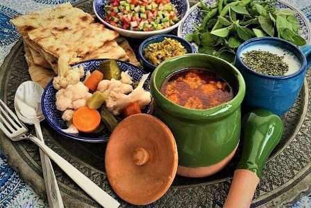 آبگوشت قنبید یا کلم قمری