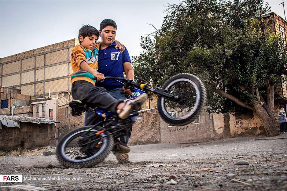 تابستان کودکان جنوب شهر با کرونا