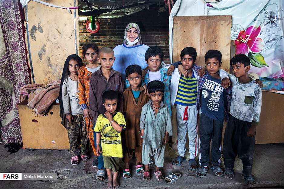 کمک جهادگران سلامت به زاغه‌نشینان پاکستانی