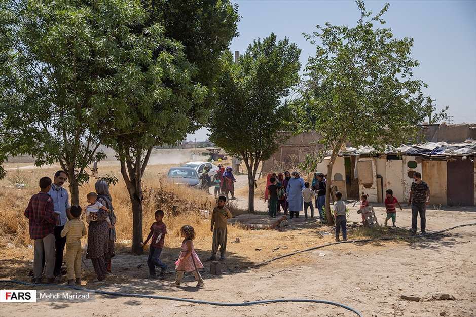 کمک جهادگران سلامت به زاغه‌نشینان پاکستانی