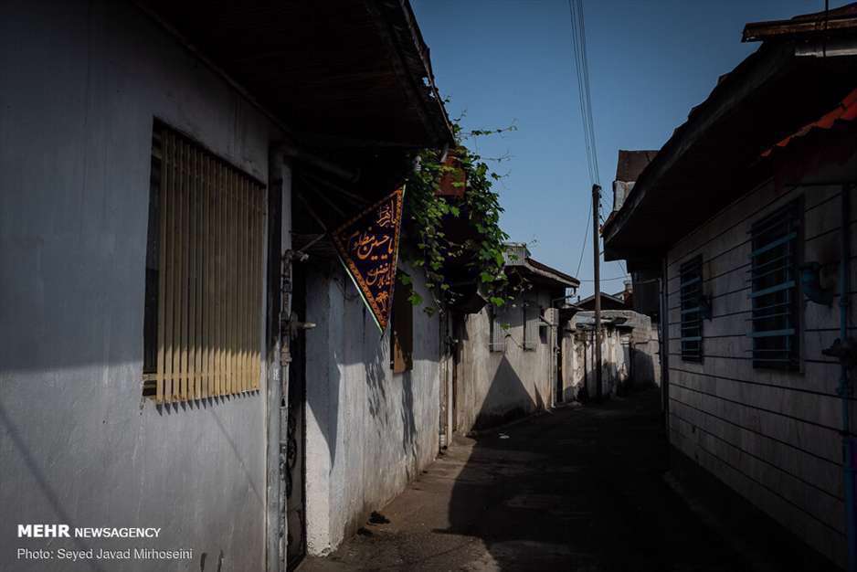 هر خانه یک پرچم، یک حسینیه