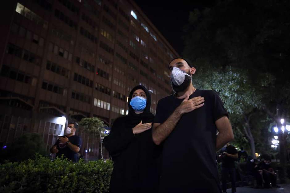 زنان حسینی | حضور زنان در مراسم عزاداری میدان امام خمینی (ره)