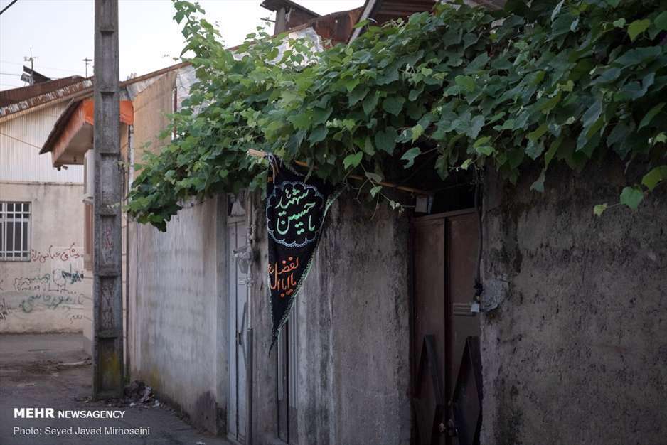 هر خانه یک پرچم، یک حسینیه