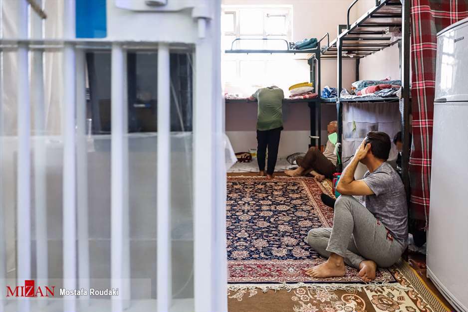 لحظه آزادی | بدهی زندانیان توسط بنیاد مستضعفان پرداخت شد