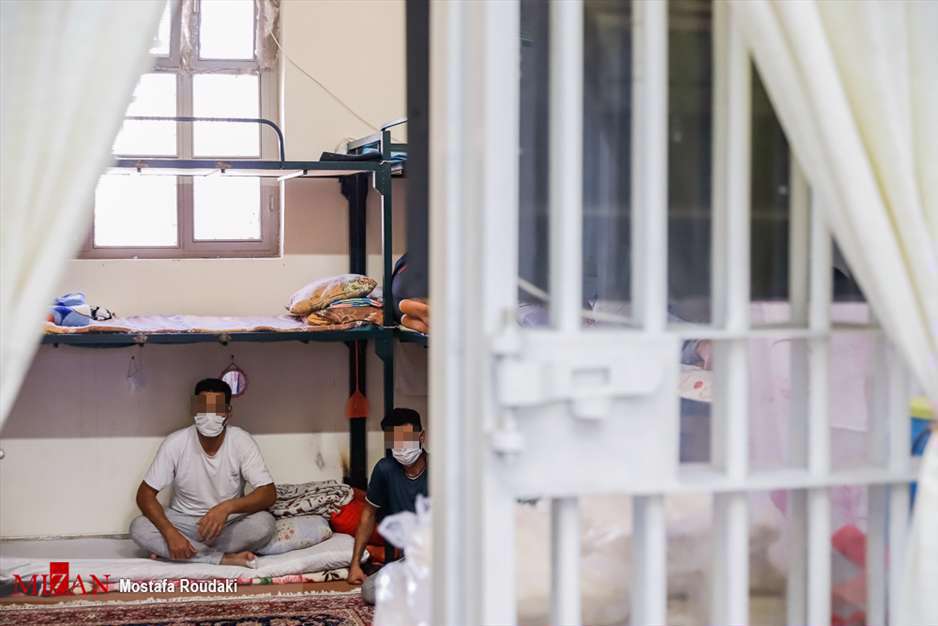 لحظه آزادی | بدهی زندانیان توسط بنیاد مستضعفان پرداخت شد