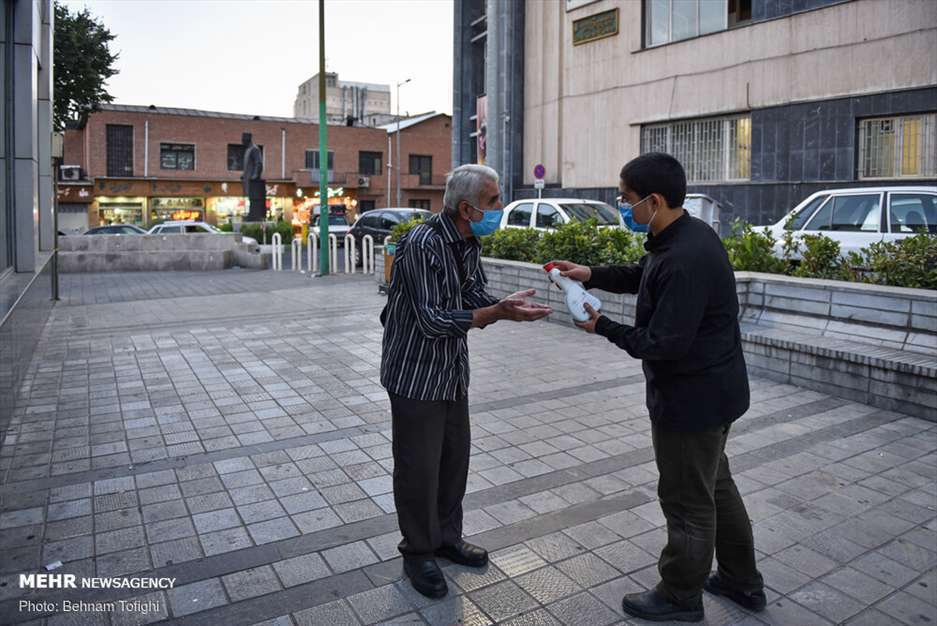 تکیه خیابانی رهگذران