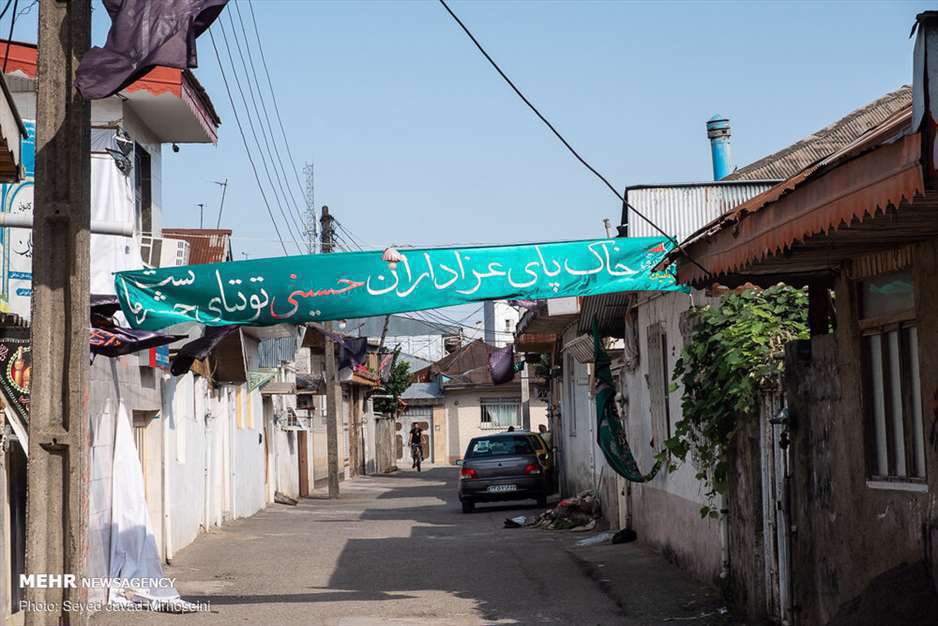 هر خانه یک پرچم، یک حسینیه