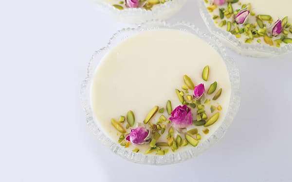 طرز تهیه فرنی