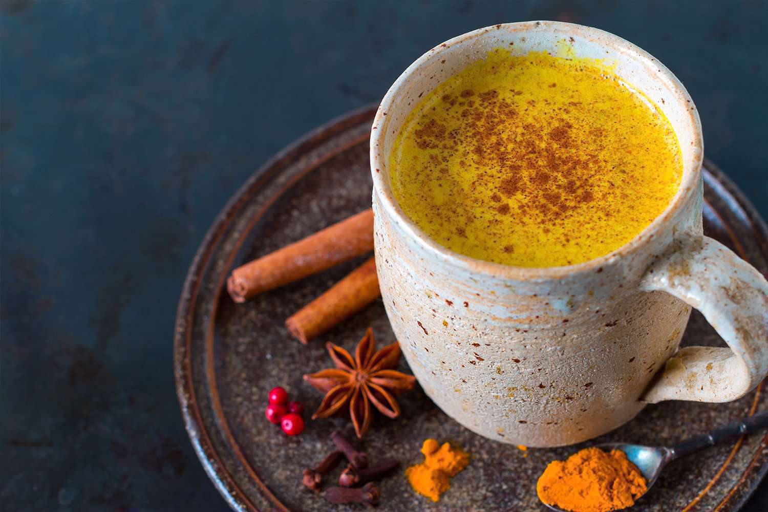 5 خاصیت چای زردچوبه + روش تهیه 5 خاصیت چای زردچوبه + روش تهیه