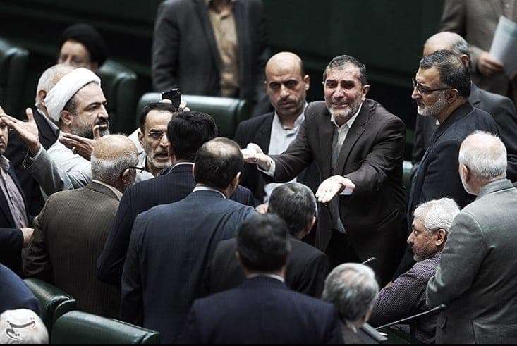 دلنوشته اینستاگرامی صادق فرامرزی برای علی اصغر زارعی دلنوشته اینستاگرامی صادق فرامرزی برای علی اصغر زارعی