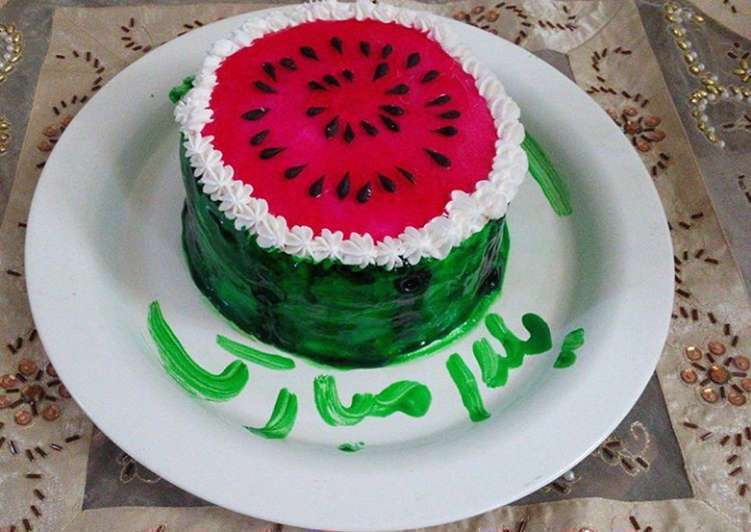 تزئین کیک و دسر برای شب یلدا