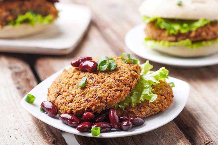 طرز تهیه انواع غذا با سویا کتلت برنج و سویا