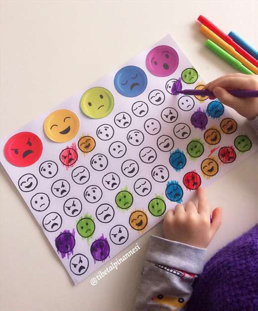 ایده هایی برای آموزش رنگ ها به کودکان