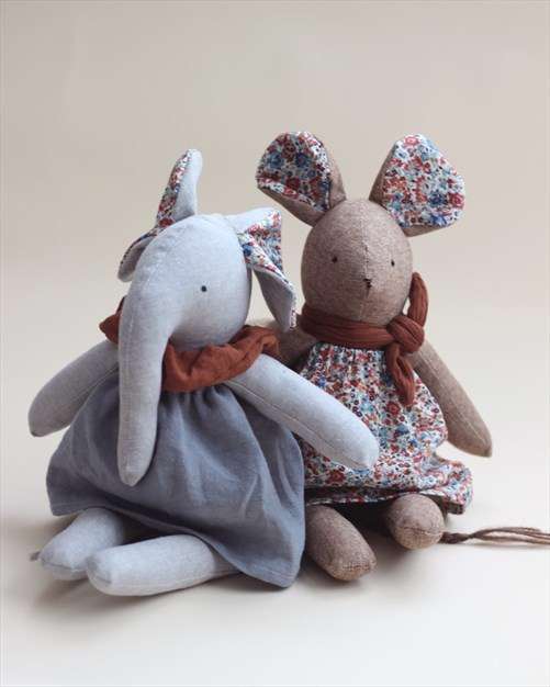 ایده ساده عروسک پارچه ای
