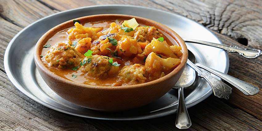 طرز تهیه خورشت گل کلم بسیار خوشمزه خورشت گل کلم