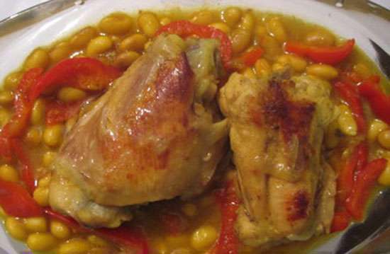 طرز تهیه خورشت فاصولیه با مرغ یا گوشت خورشت فاصولیه