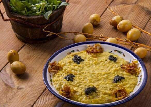 طرز تهیه خورشت بزقرمه کرمانی خورشت بزقورمه