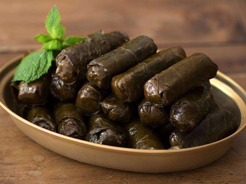 طرز تهیه دلمه برگ مو