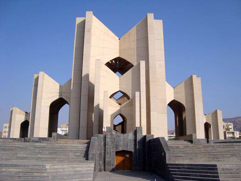 مقبره الشعرای تبریز