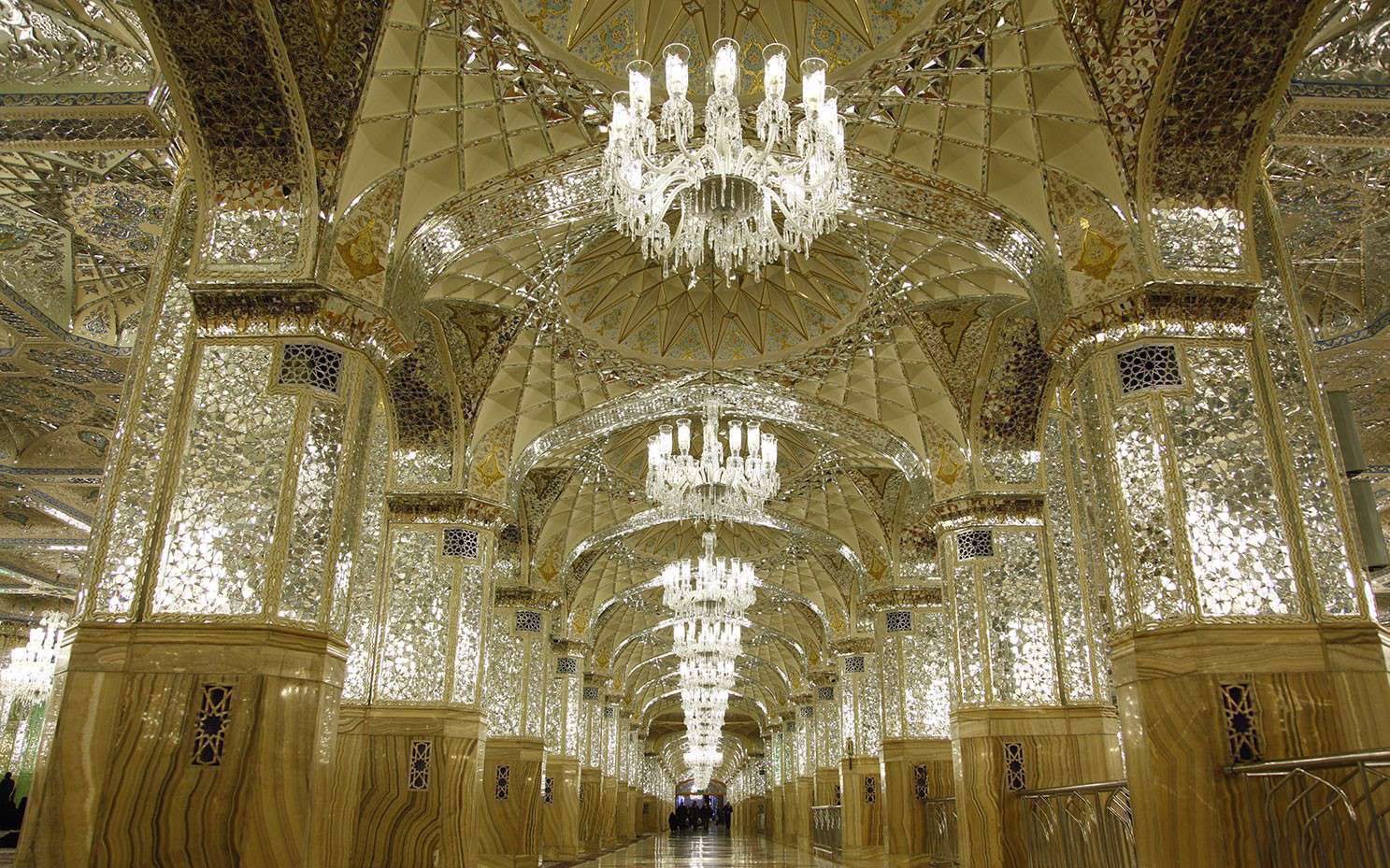 حرم امام رضا (ع)