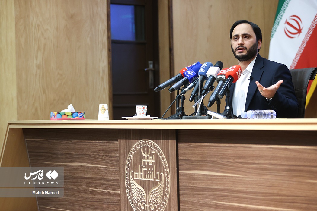 جلسه پرسش و پاسخ دانشجویان با سخنگوی دولت ، دانشکده حقوق و علوم سیاسی دانشگاه تهران ، علی بهادری جهرمی ،
