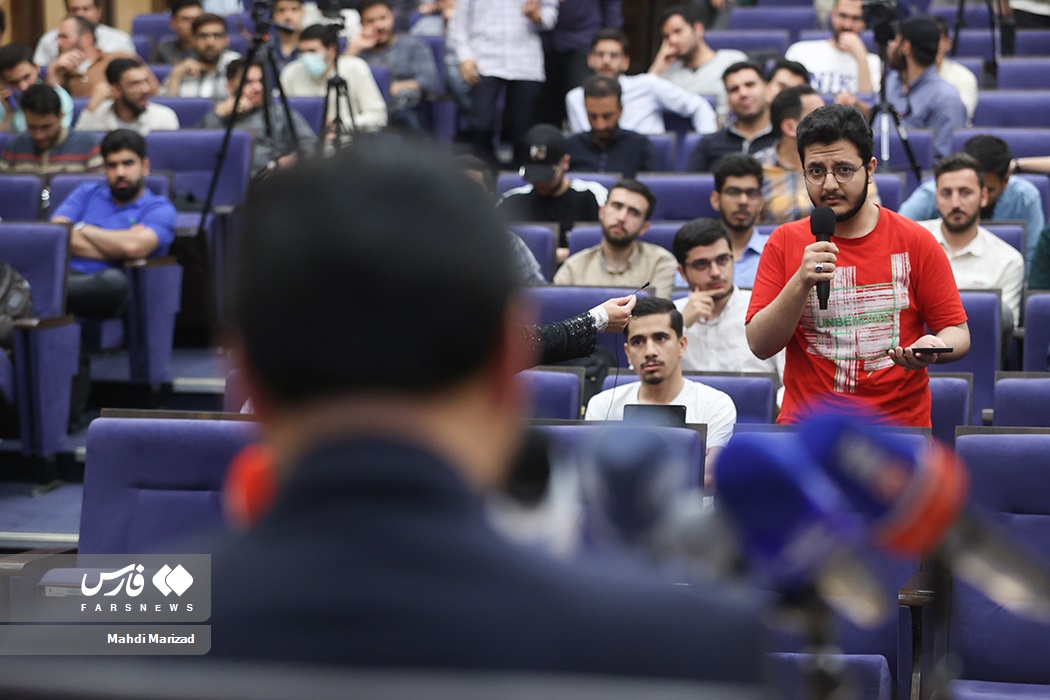 جلسه پرسش و پاسخ دانشجویان با سخنگوی دولت ، دانشکده حقوق و علوم سیاسی دانشگاه تهران ، علی بهادری جهرمی ،