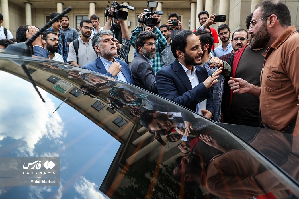 جلسه پرسش و پاسخ دانشجویان با سخنگوی دولت ، دانشکده حقوق و علوم سیاسی دانشگاه تهران ، علی بهادری جهرمی ،