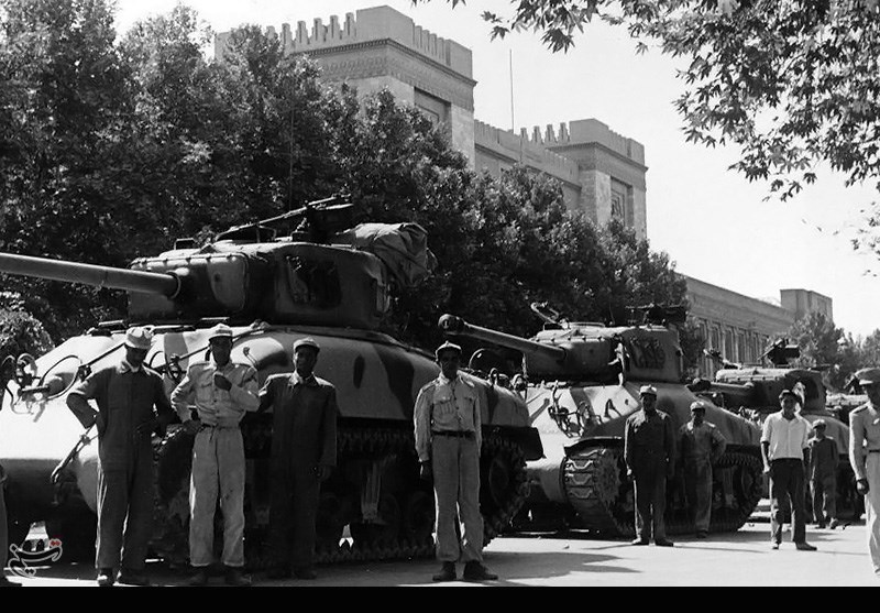 کودتای ۲۸ مرداد به روایت تصویر