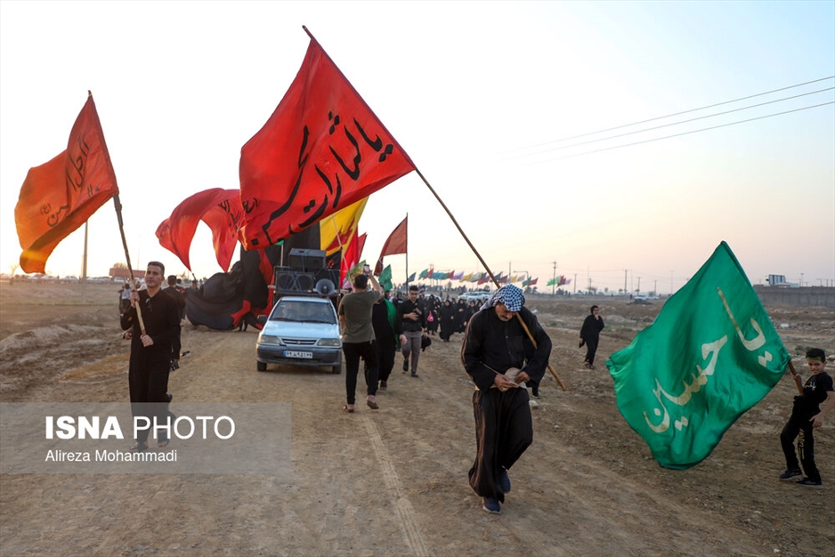 حرکت کاروان "مشایه الحسین" از بندر امام خمینی(ره) به سمت کربلا