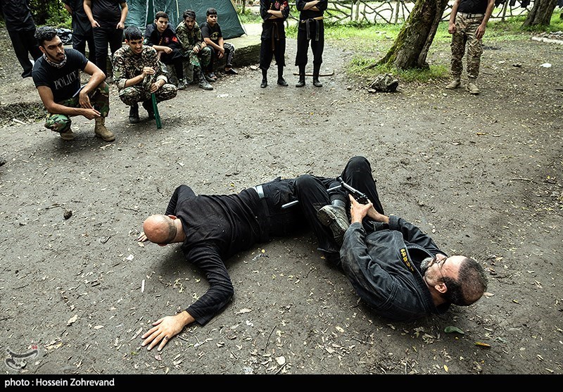 دوره ویژه مهارت و زندگی در شرایط سخت و بقاء در طبیعت