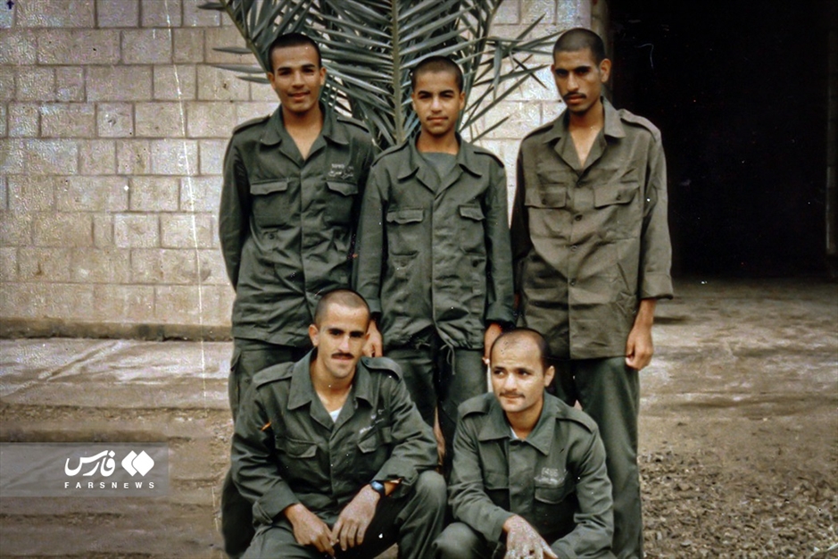 عکسهای یادگاری آزادگان»در اردوگاههای عراق