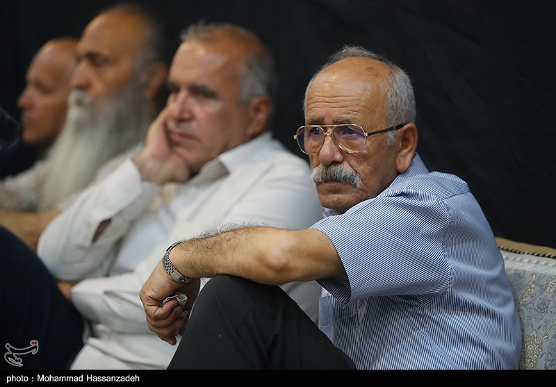 رونمایی از کتاب عکس جاویدالاثر کاظم اخوان