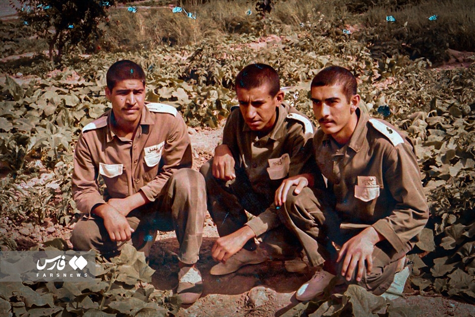 عکسهای یادگاری آزادگان»در اردوگاههای عراق