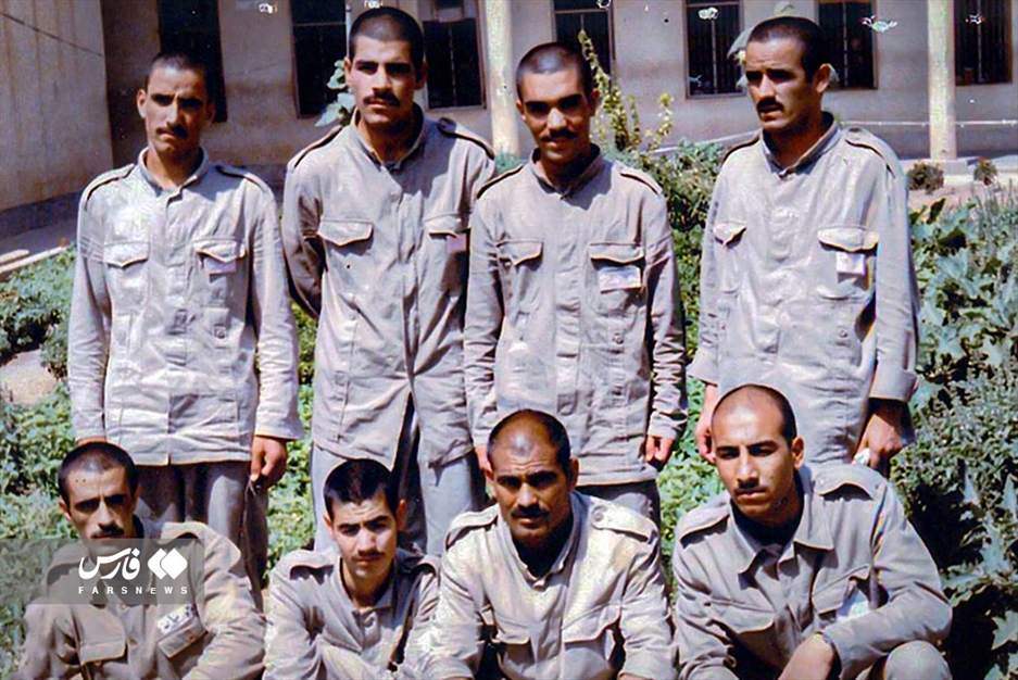 عکسهای یادگاری آزادگان»در اردوگاههای عراق