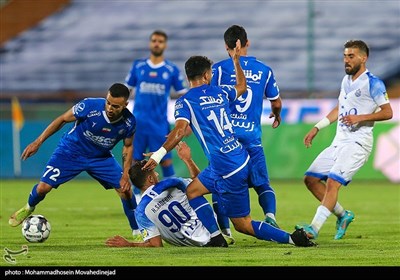 دیدار تیم های فوتبال استقلال و ملوان