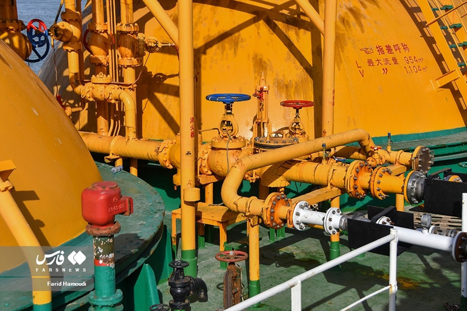بارگیری اولین کشتی حامل گاز مایع گرم «LPG» در آبادان