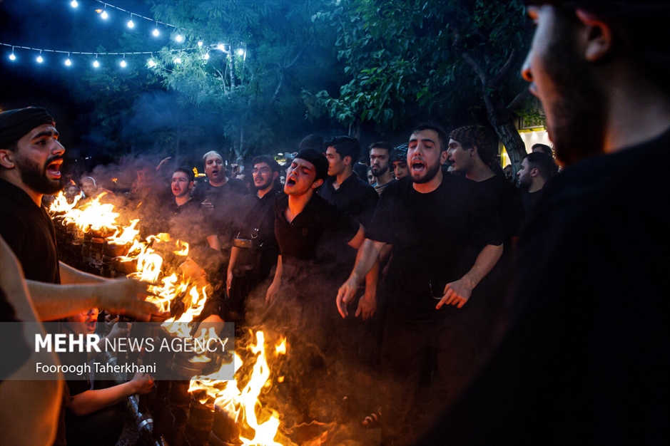 آئین مشعل گردانی در دولت آباد