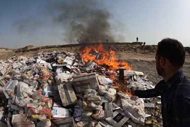 امحاء محموله ۵۲ تنی کالای قاچاق در هرمزگان