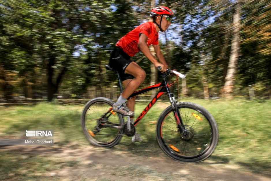 مسابقات المپیاد دوچرخه سواری نوجوانان
