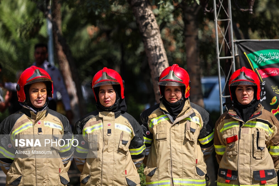مراسم پایان دوره آتش‌ نشانان داوطلب