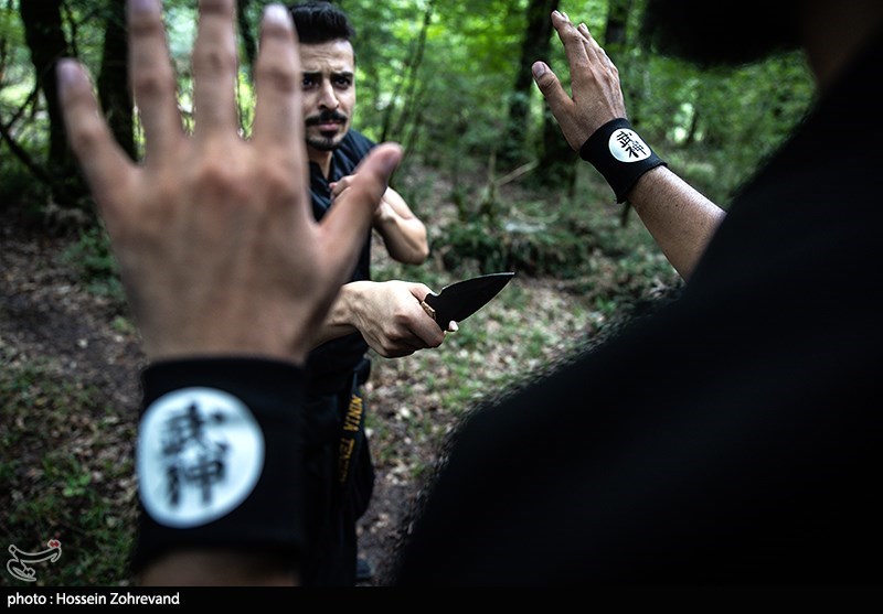 دوره ویژه مهارت و زندگی در شرایط سخت و بقاء در طبیعت