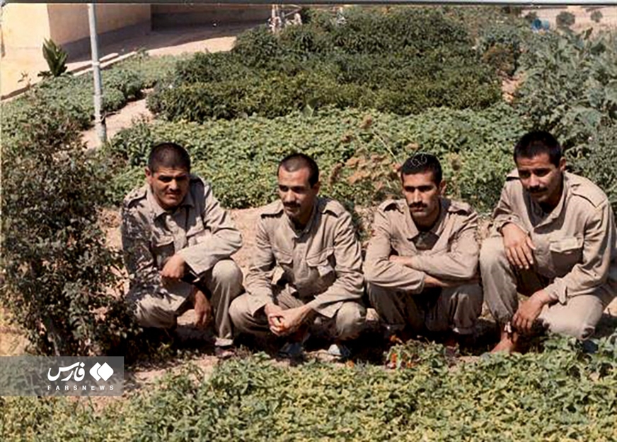 عکسهای یادگاری آزادگان»در اردوگاههای عراق