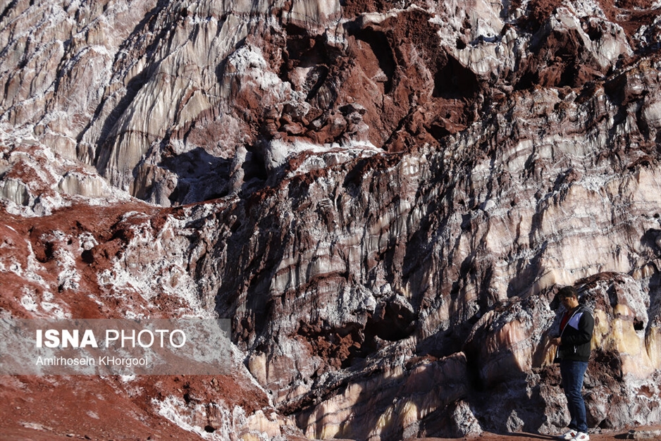 کوه‌های نمک جزیره هرمز