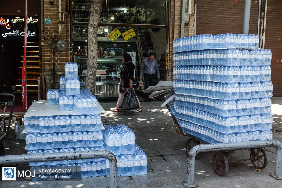 مردم تهران در گرمترین روزهای تابستان