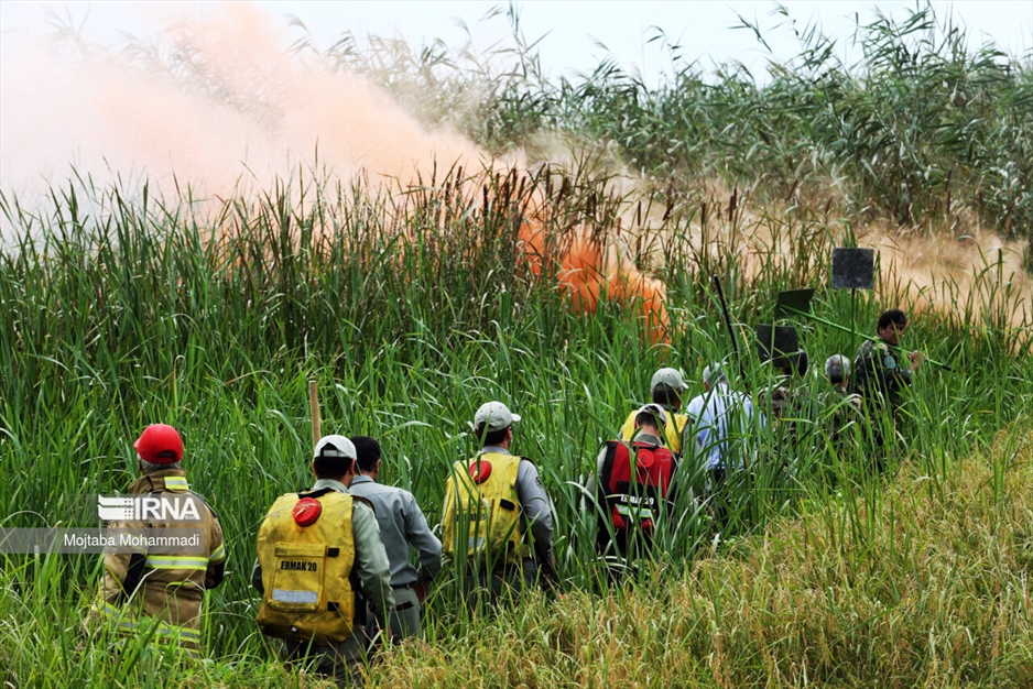 مانور اطفای حریق در تالاب بندرانزلی