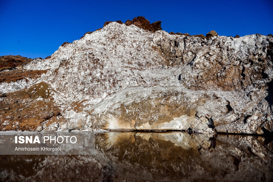کوه‌های نمک جزیره هرمز