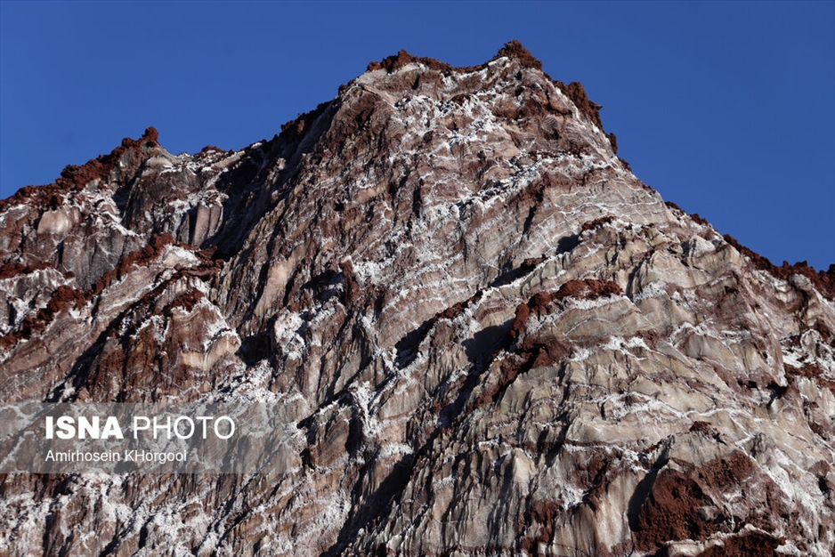 کوه‌های نمک جزیره هرمز